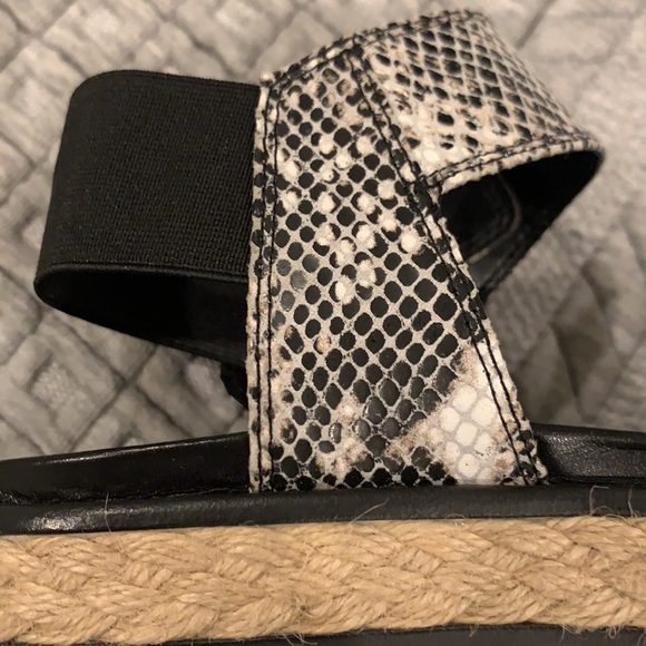 CLEARING MY CLOSET….Franco Sarto Sandals - Picture 6 of 7